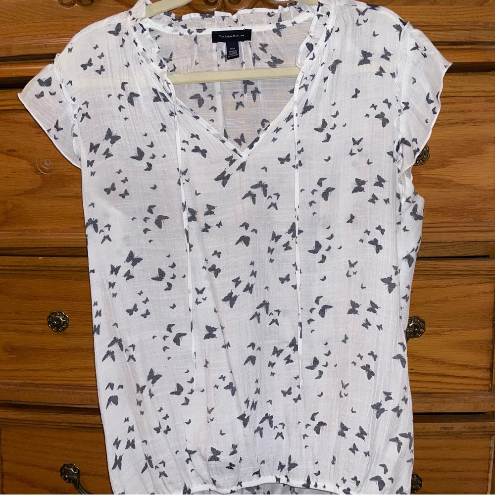 Tahari White and Gray Butterfly Blouse